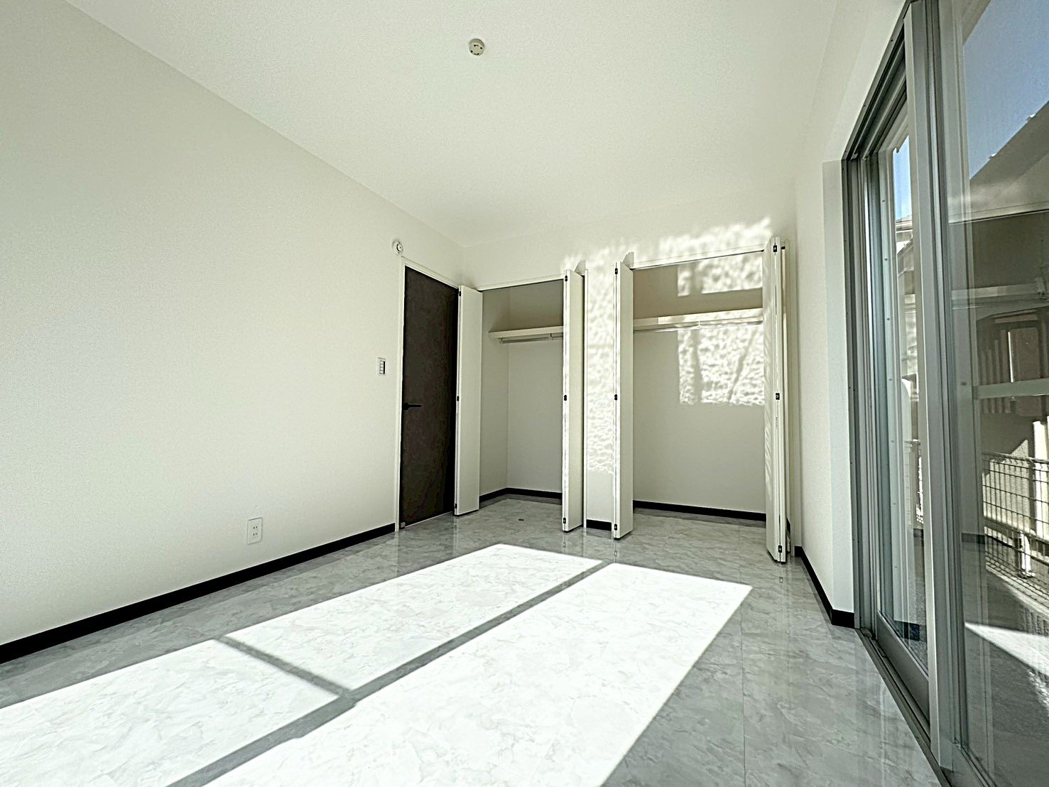 横浜市戸塚区秋葉町　リノベーション戸建画像