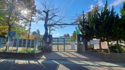 三谷小学校 / 850m
