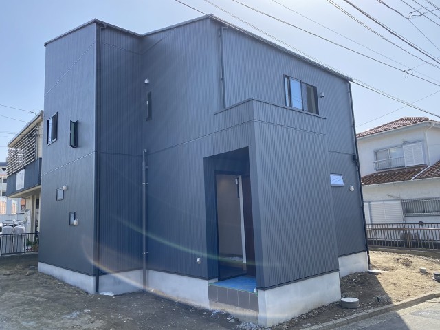 藤沢市亀井野　新築 全1棟