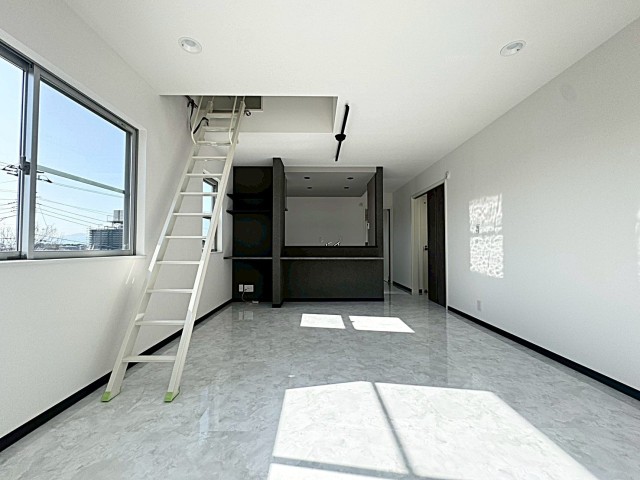 横浜市戸塚区秋葉町　リノベーション戸建